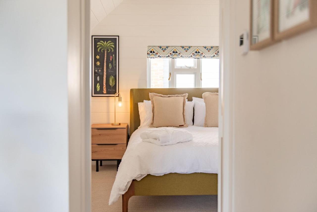 Wheelwrights Cottage By Bloom Stays Staple Cross Exterior photo